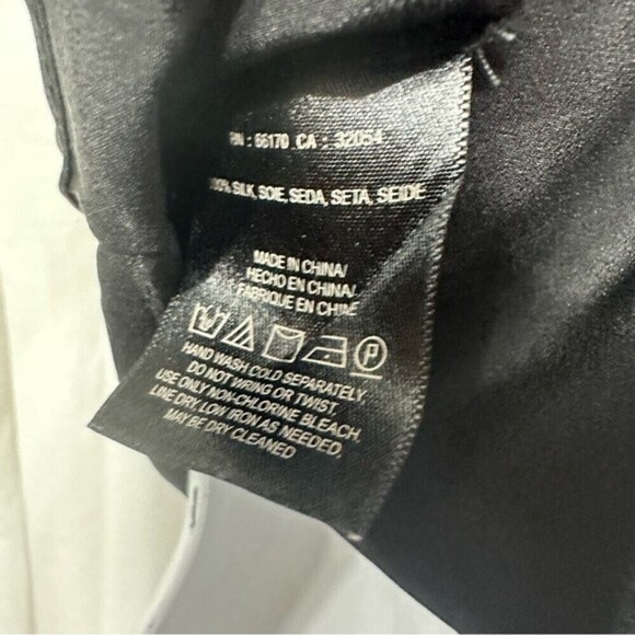 Maeve By Anthropologie Women's Black Top Size 0P 100% Silk - Picture 12 of 14